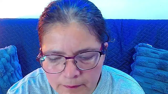 Snapshot of Linda_banks_ chatting on 09.18.25 Linda banks  online show from 09.18.25