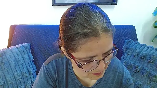 Snapshot of Linda_banks_ chatting on 09.19.25 Linda banks  online show from 09.19.25