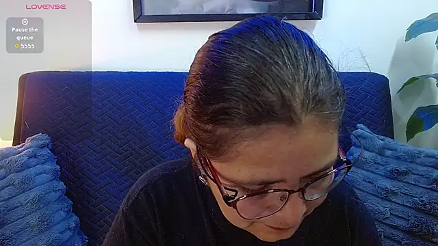 Snapshot of Linda_banks_ chatting on 09.25.25 Linda banks  online show from 09.25.25