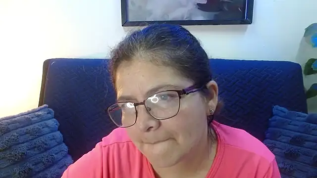 Snapshot of Linda_banks_ chatting on 10.17.25 Linda banks  online show from 10.17.25