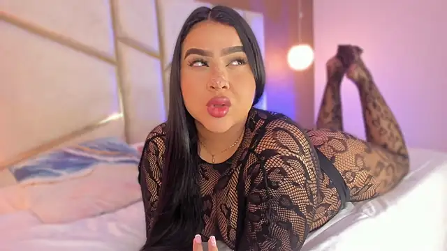 Caro Suarez online show from 10.02.25