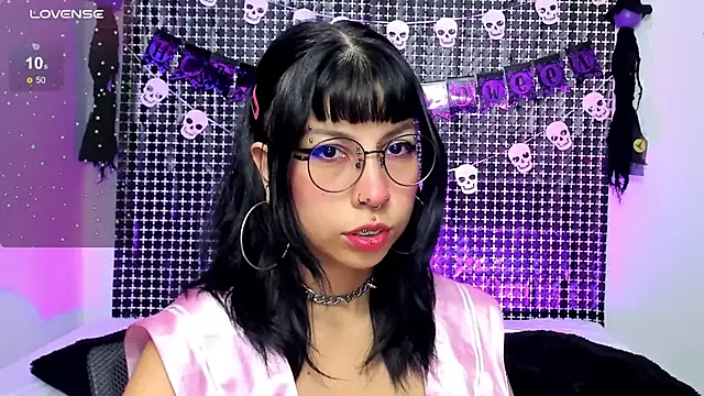 Snapshot of Rose_72 chatting on 10.22.25 Rose 72 online show from 10.22.25