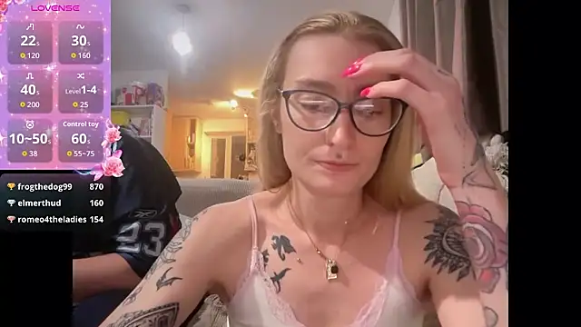 harleyblair online show from 04.23.26