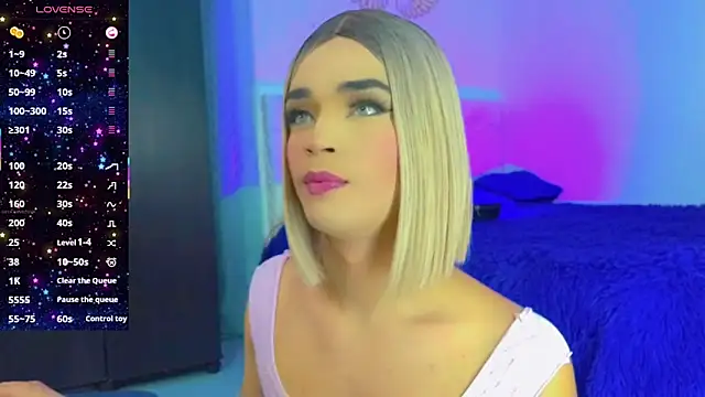 Snapshot of HANNAH_BACKERS chatting on 10.09.25 HANNAH BACKERS online show from 10.09.25