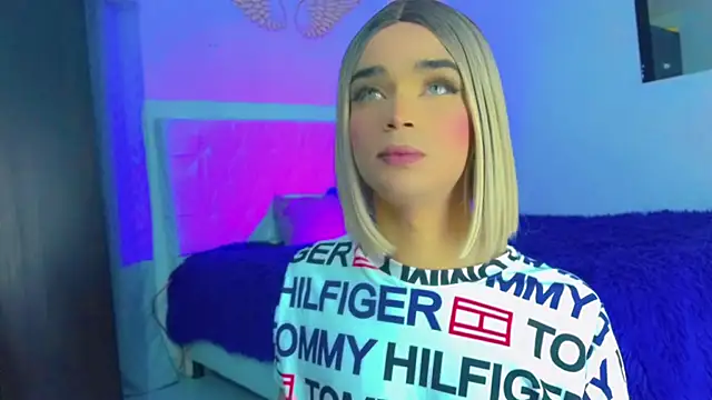 Snapshot of HANNAH_BACKERS chatting on 10.11.25 HANNAH BACKERS online show from 10.11.25