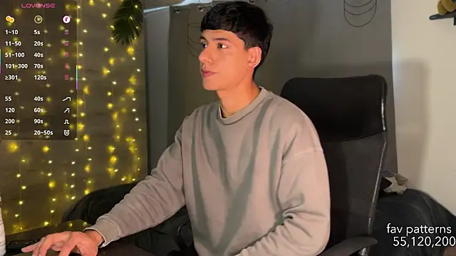 Snapshot of jim_dj chatting on 12.19.25 jim dj online show from 12.19.25