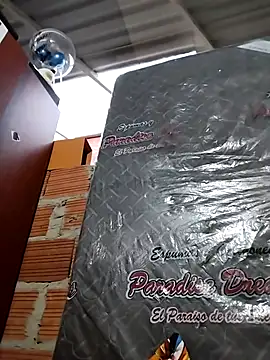 Tussi-amor online show from 09.17.25