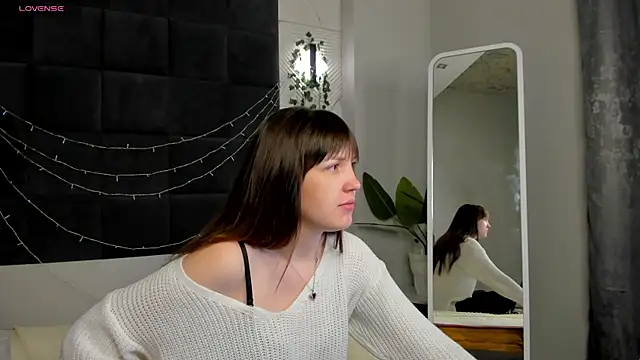 MalvinaDream online show from 04.27.26