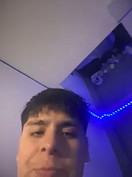 Kailertwink online show from 05.03.26