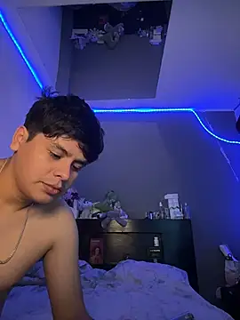 Kailertwink online show from 07.02.26