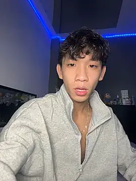 Kailertwink online show from 07.05.26