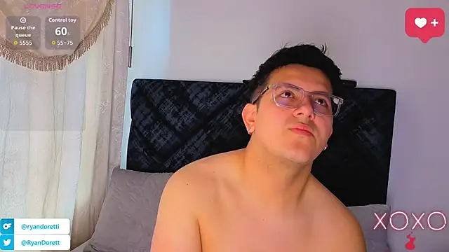 Snapshot of Ryan_Doretti chatting on 09.19.25 Ryan Doretti online show from 09.19.25