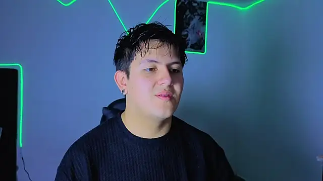 Snapshot of Ryan_Doretti chatting on 11.21.25 Ryan Doretti online show from 11.21.25