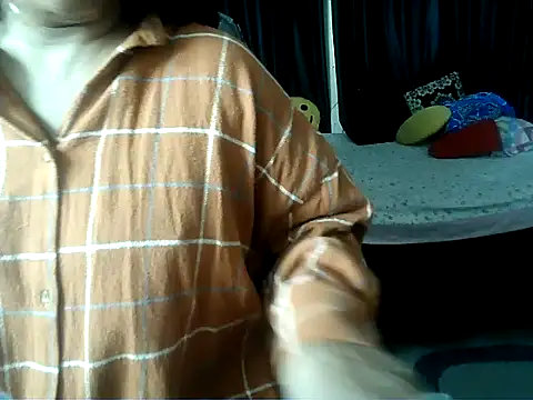 Anaconda-Mall online show from 10.30.25