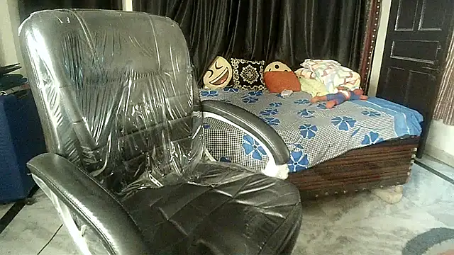 Anaconda-Mall online show from 04.30.26