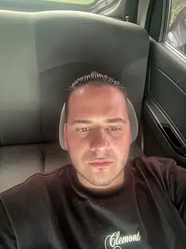 Pablo EscobarGomez online show from 02.01.26