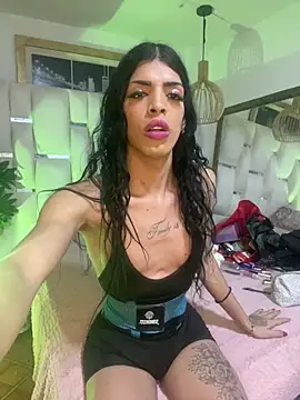 Snapshot of Lady_Dirty444 chatting on 11.26.25 Lady Dirty444 online show from 11.26.25