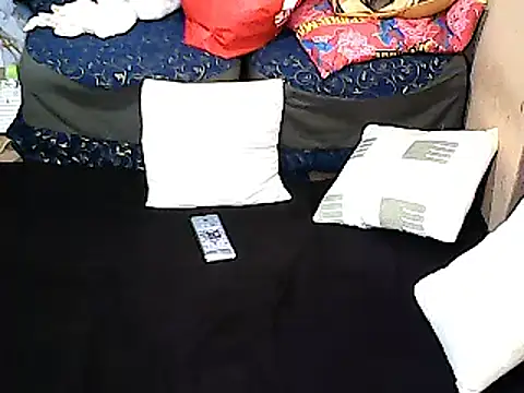 Snapshot of xxhottinybabe chatting on 11.13.25 xxhottinybabe online show from 11.13.25