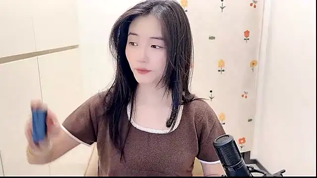 Rosalind xixi online show from 10.20.25