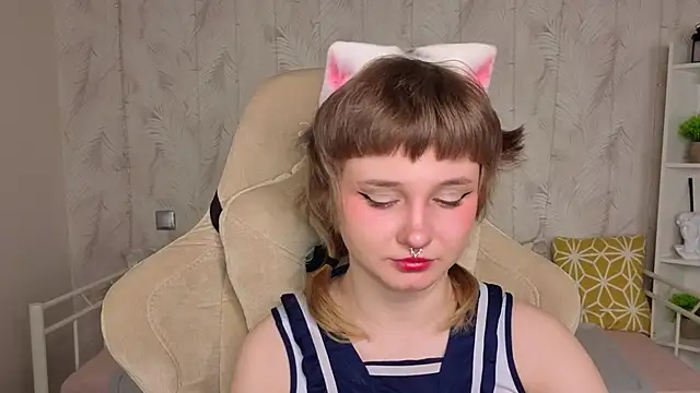 Tori Cutie online show from 04.29.26