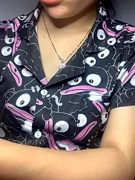 Snapshot of Nguyenha11 chatting on 11.02.25 Nguyenha11 online show from 11.02.25