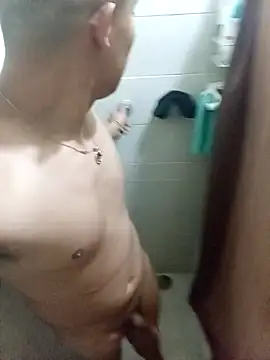 Tupapasiitooo online show from 04.06.26