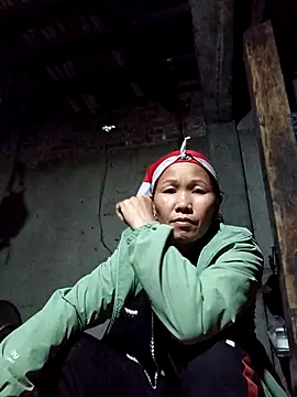 Snapshot of TinTin321 chatting on 11.03.25 TinTin321 online show from 11.03.25