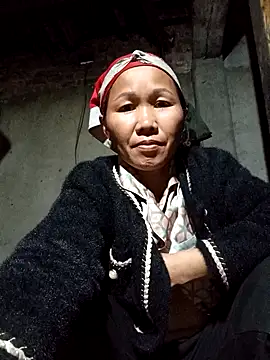 Snapshot of TinTin321 chatting on 12.18.25 TinTin321 online show from 12.18.25