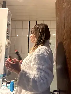 IsabellaEtha online show from 01.09.26