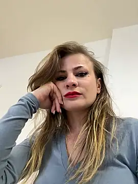 IsabellaEtha online show from 07.22.26