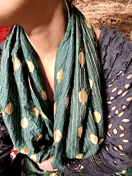 Indian-Aleena online show from 09.11.25