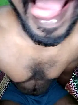 Snapshot of BlackRosh chatting on 09.21.25 BlackRosh online show from 09.21.25