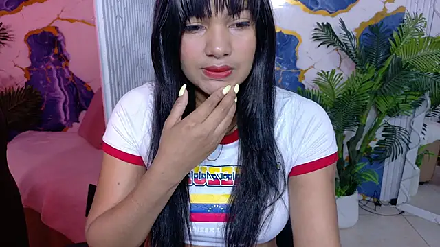 Snapshot of Lexy_tay chatting on 06.17.26 Lexy tay online show from 06.17.26