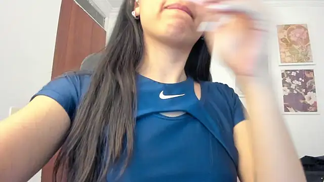 canelleGarces online show from 06.07.26