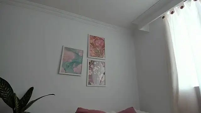 canelleGarces online show from 06.14.26
