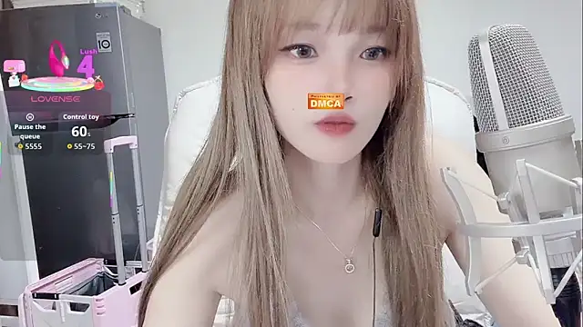twlilybae online show from 01.11.26