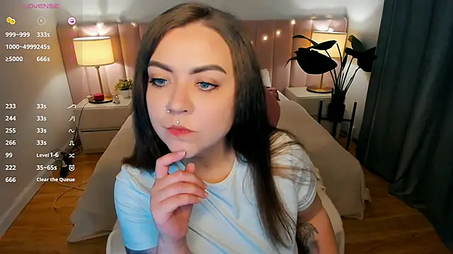 Snapshot of ashton_heidii chatting on 10.07.25 ashton heidii online show from 10.07.25