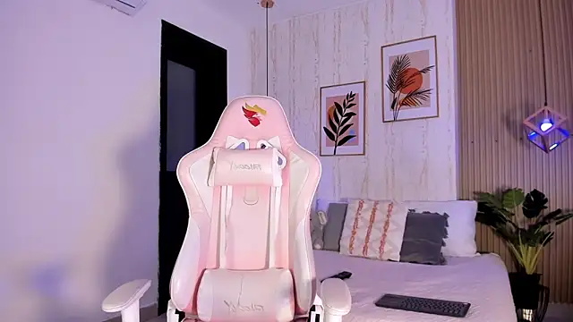 Ayleen Dunkan online show from 11.12.25