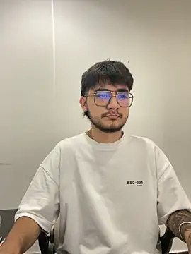 Snapshot of DanteRushh chatting on 10.13.25 DanteRushh online show from 10.13.25