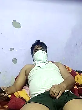 Snapshot of hunk28_6 chatting on 03.08.26 hunk28 6 online show from 03.08.26