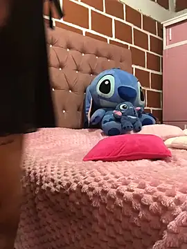 Rachellcooperrr online show from 02.26.26