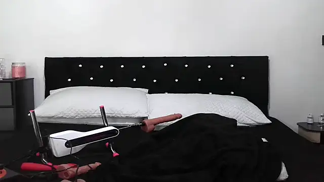 OliviaRyan22 online show from 03.16.26