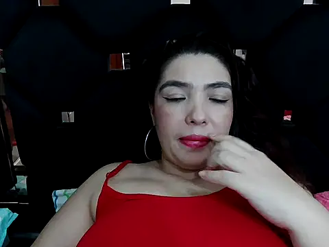 Snapshot of vegacristal88 chatting on 09.10.25 vegacristal88 online show from 09.10.25