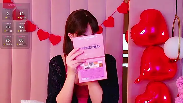 Snapshot of Miranda_Kerry chatting on 02.13.26 Miranda Kerry online show from 02.13.26