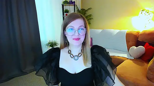 YourUniverser online show from 04.25.26