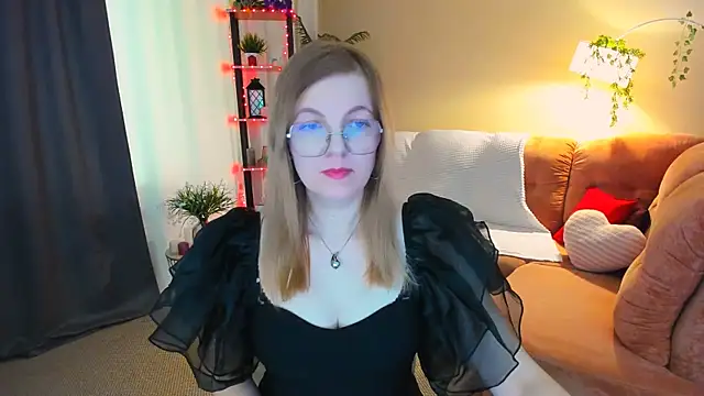 YourUniverser online show from 04.29.26