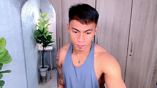 Snapshot of PinooyMilker chatting on 10.25.25 PinooyMilker online show from 10.25.25