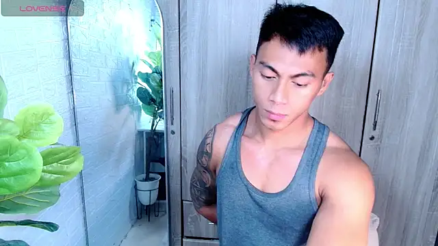 PinooyMilker online show from 03.05.26