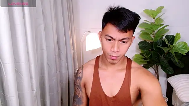 PinooyMilker online show from 07.17.26