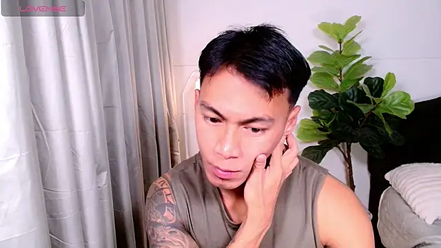 PinooyMilker online show from 07.19.26